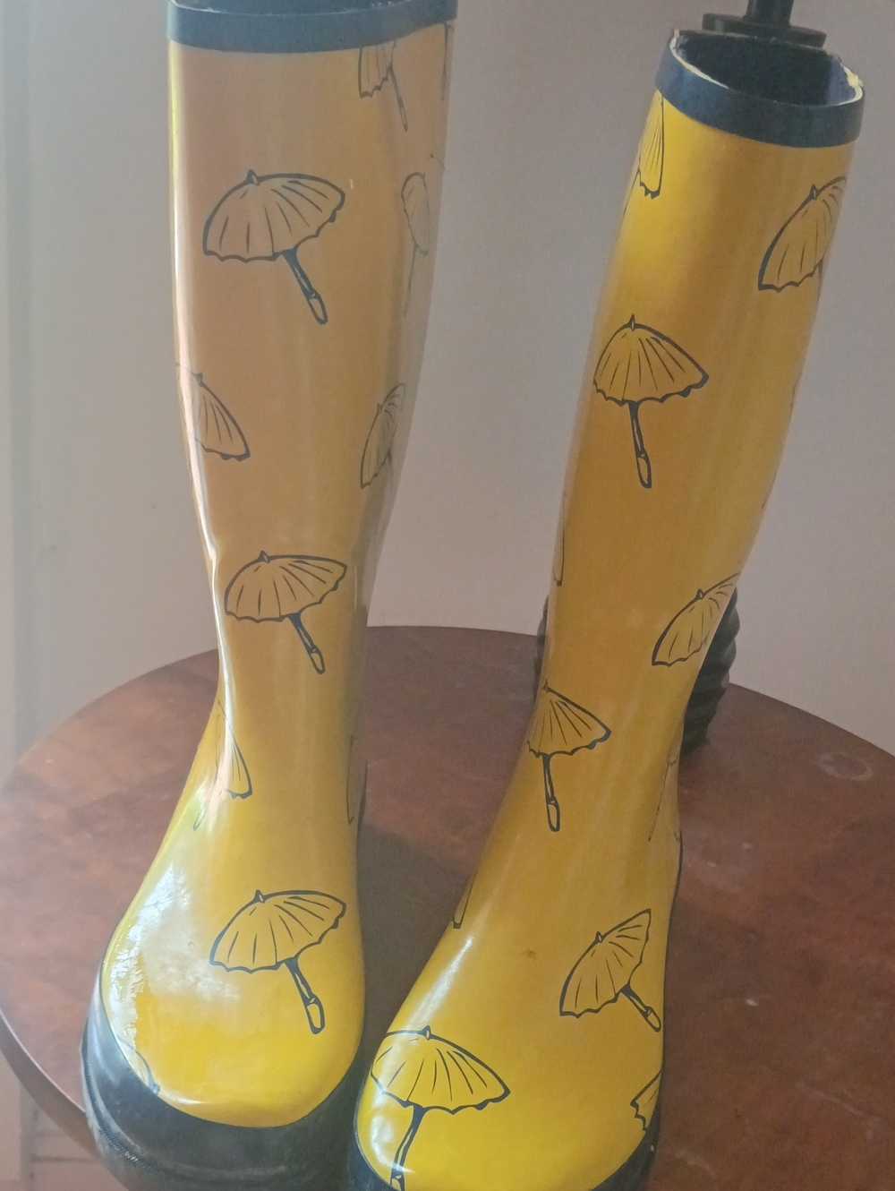 Yellow 143 Girl Umbrella Print Women's Rain Boots